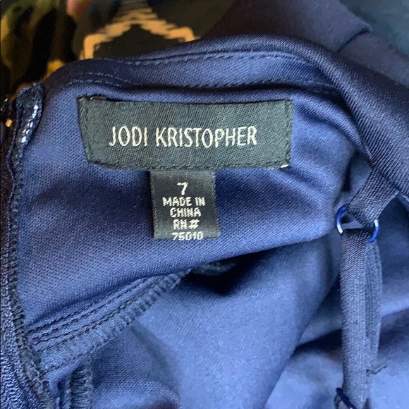 Women’s Dillard’s dress - Picture 6 of 6